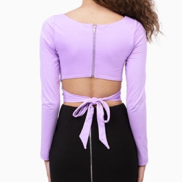 Lavender Crop Top - Picture 3 of 7